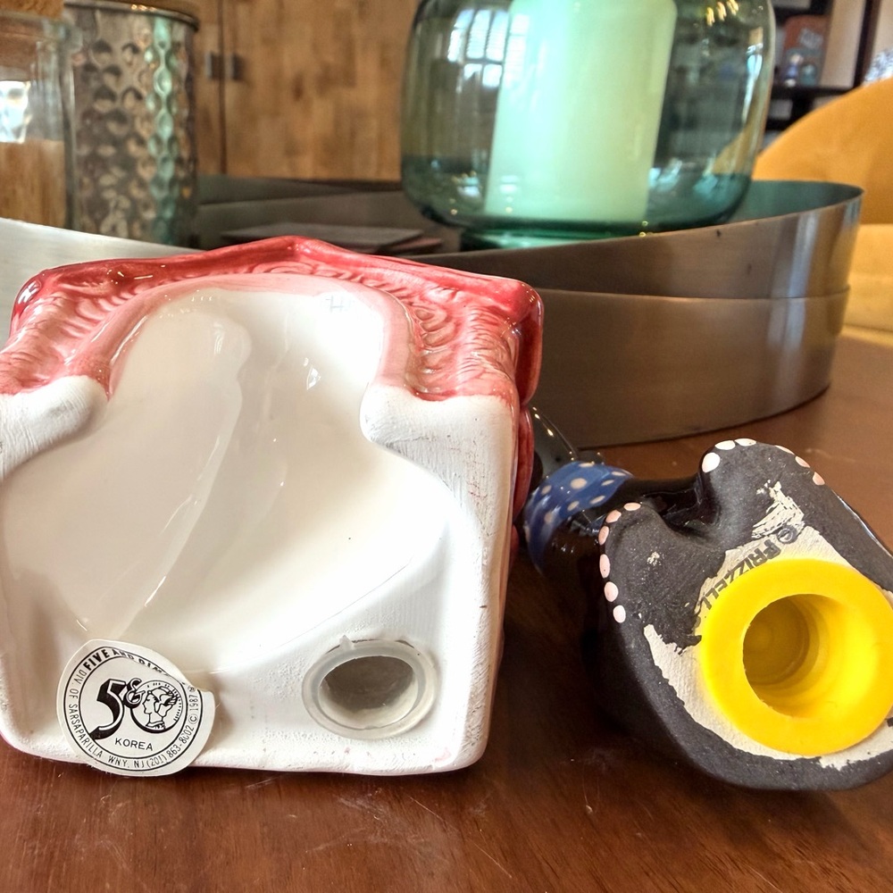 Ceramic Dog and House Salt & Pepper Set - Picture 9 of 10